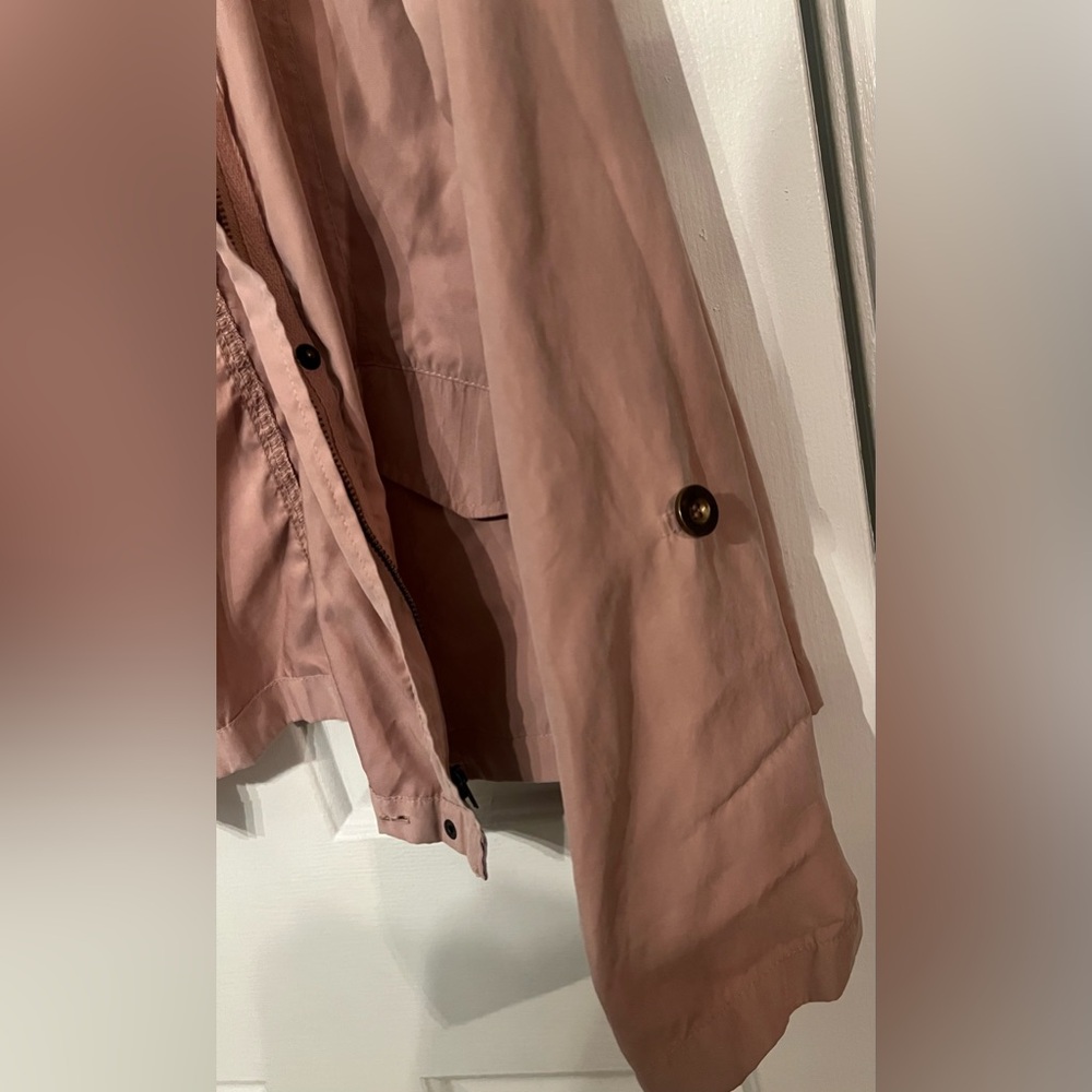 Women’s Lightweight Hooded Jacket Full Front Zipping & Buttons Size Large GUC - Picture 9 of 13